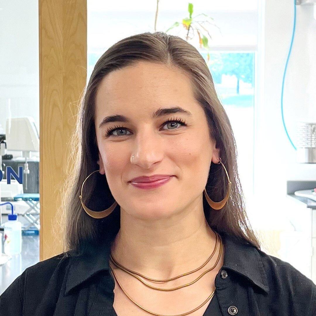 Marketing - Nina Hudson