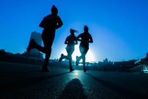 runners at night